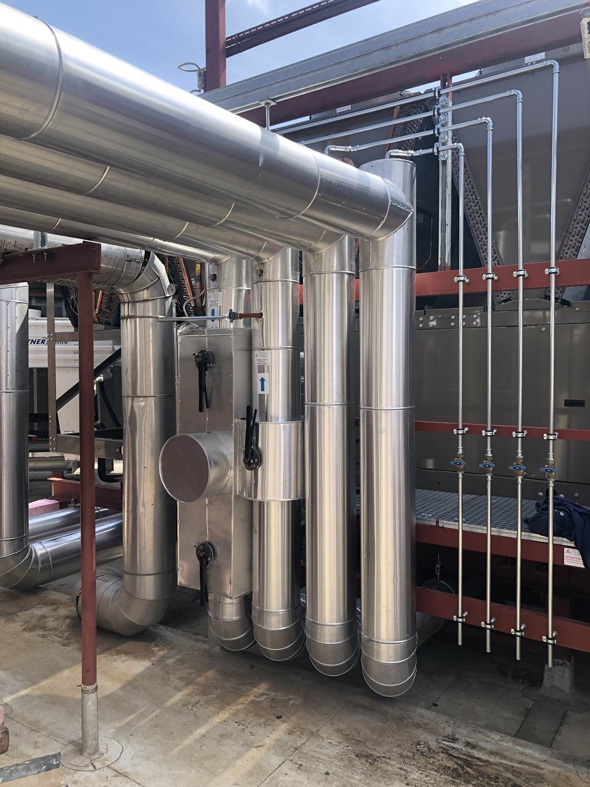 Skála Metró Irodaház és Áruház